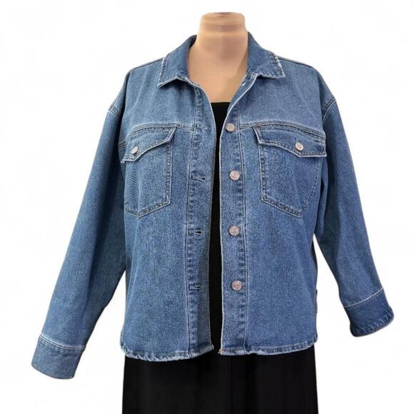 Edited by Remi Bader Women's Denim Top, NEW WITH TAGS! Size Large - Picture 6 of 7